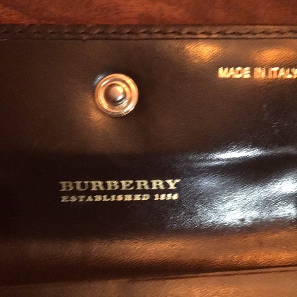 Burberry Vintage Classic Leather Striped Plaid Compact Snap Closure Wallet 😍😍 - Picture 3 of 14